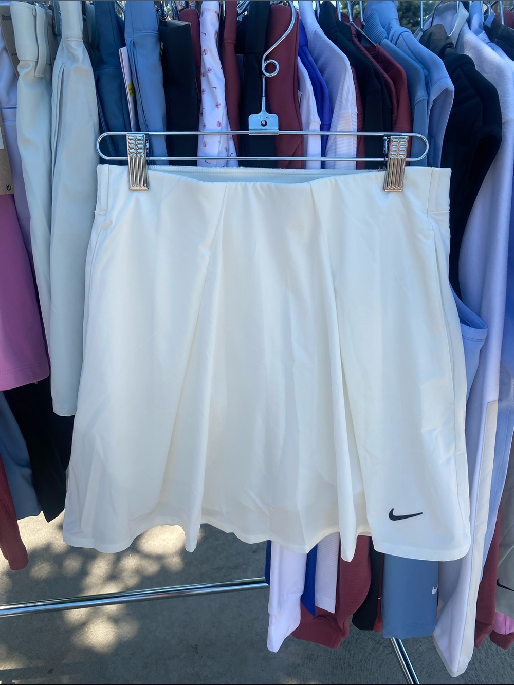 NWT womenNike Athletic Pleated Skirt with Black Swoosh, cream, small golf/tennis